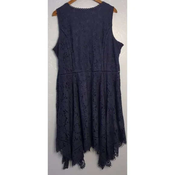 Isaac Mizrahi Live Regular Handkerchief Hem Floral Lace Midi Dress Navy XL - Picture 3 of 10